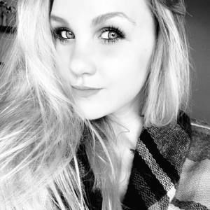 Meet your Posher, Kelsie